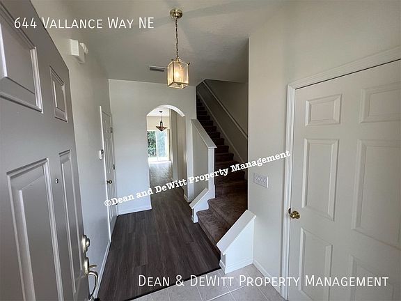 2nd image of 644 Vallance Way NE