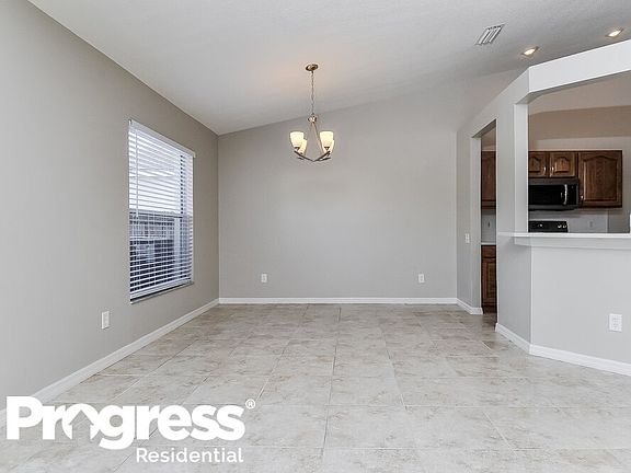 5th image of 12105 Dawn Vista Dr