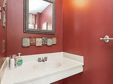 122 Kelmar Ave — Photo 12