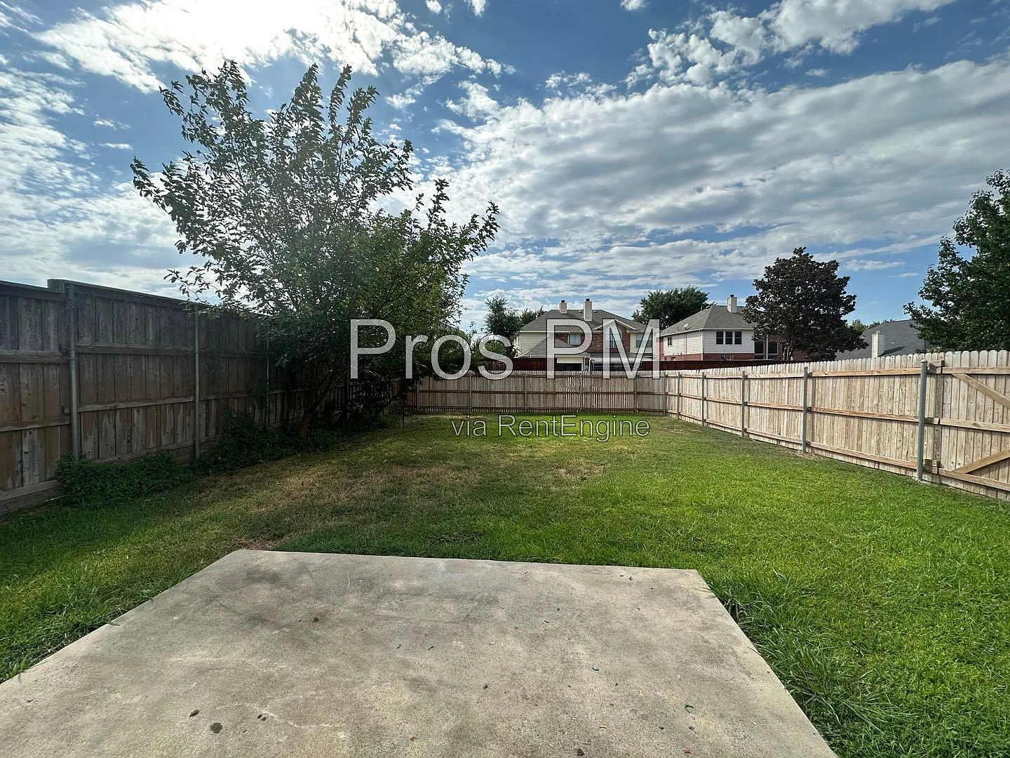 5 bed, 3.0 bath, 3021 sqft, $3,100 — Photo 3