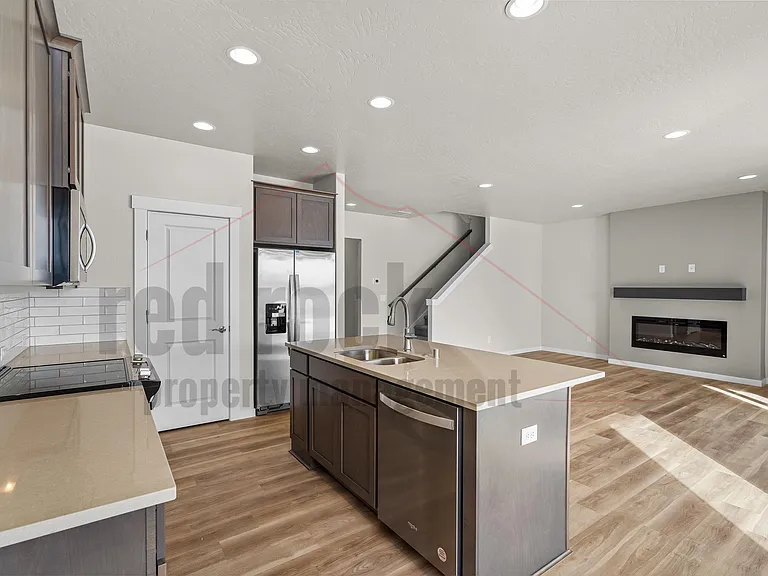 1228 N Tschirley Rd #1 — Photo 20