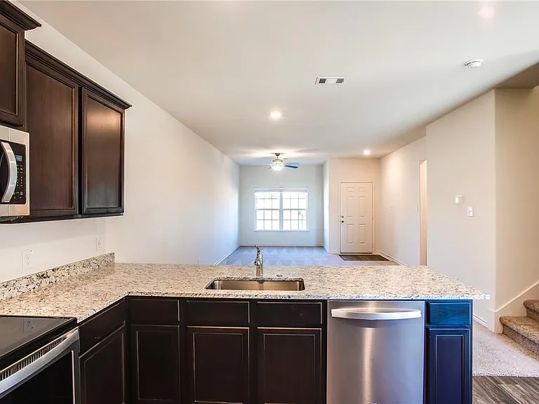 14201 Prairie Sod Ln — Photo 11