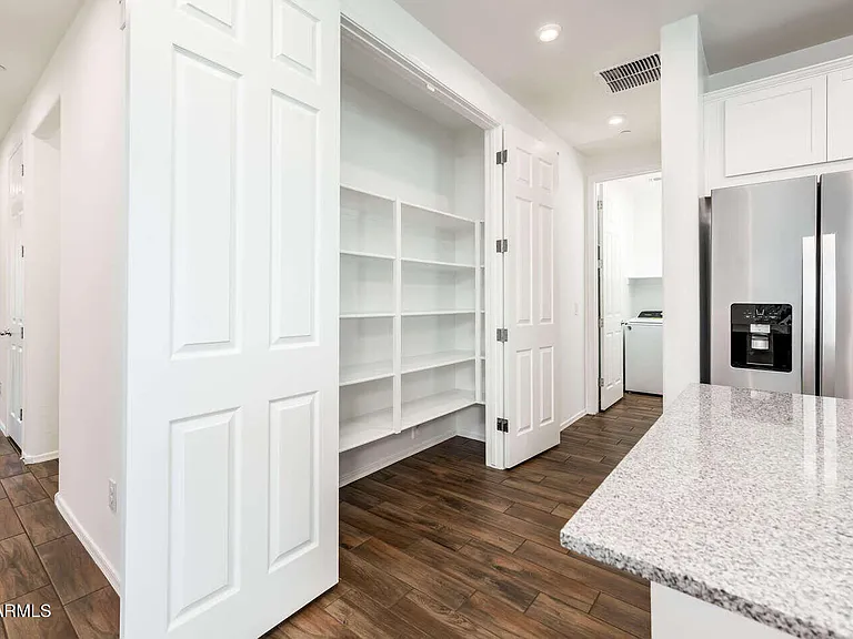 13320 W Eagle Feather Rd — Photo 18