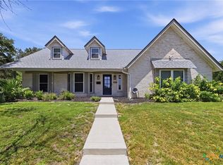 7503 Quail Run Dr, San Antonio, TX 78209