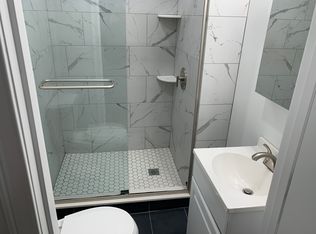 223 Newbury St APT 4R, Boston, MA 02116