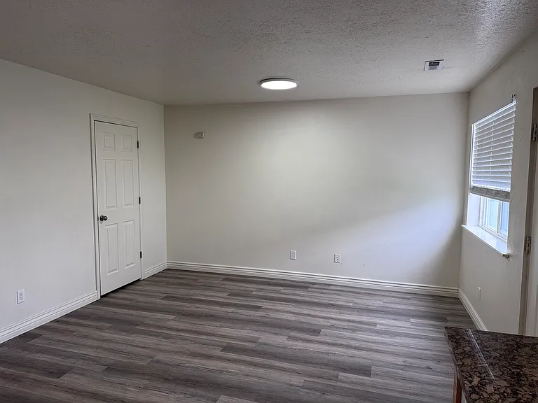2505 W 450 N #2 — Photo 9