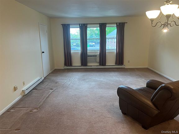 3rd image of 100 connetquot Avenue #26