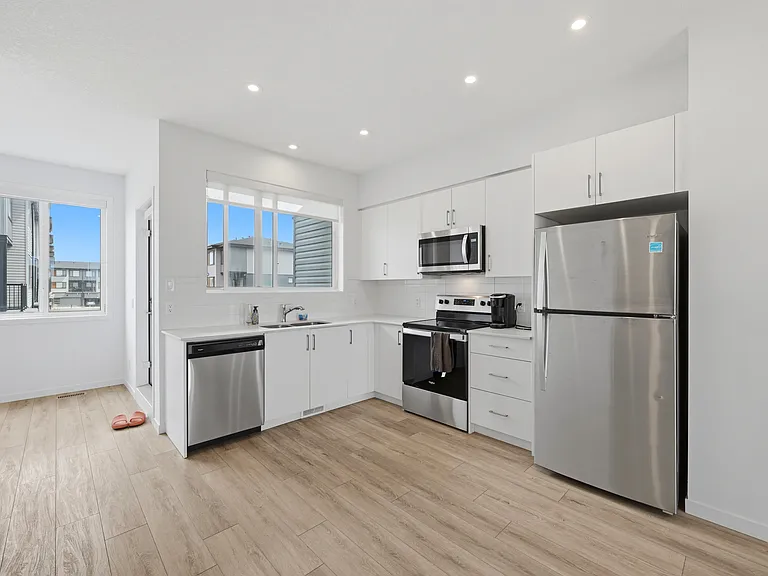 880 Cornerstone Blvd NE #880 — Photo 26
