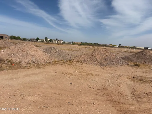 25768 W PEAKVIEW Road #-, Wittmann, AZ 85361