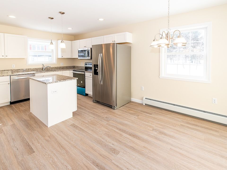 North Gardens Apartments Milton, VT Zillow