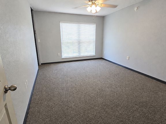 5th image of 1836 N Crystal Lake Dr APT 64