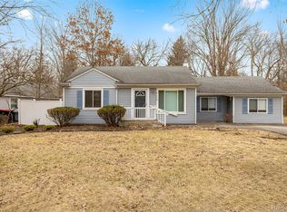 21450 Frazer Ave, Southfield, MI
