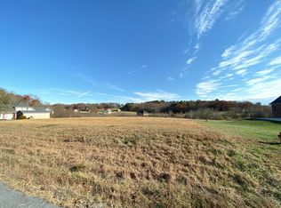 437 Keating Loop, Crossville, TN 38555
