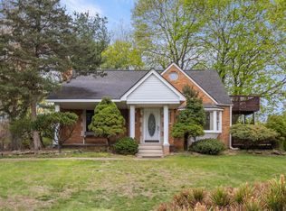 7506 N Hix Rd, Westland, MI 48185