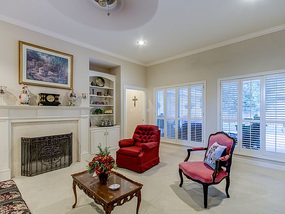 3rd image of 3106 Fairway Oaks Ln