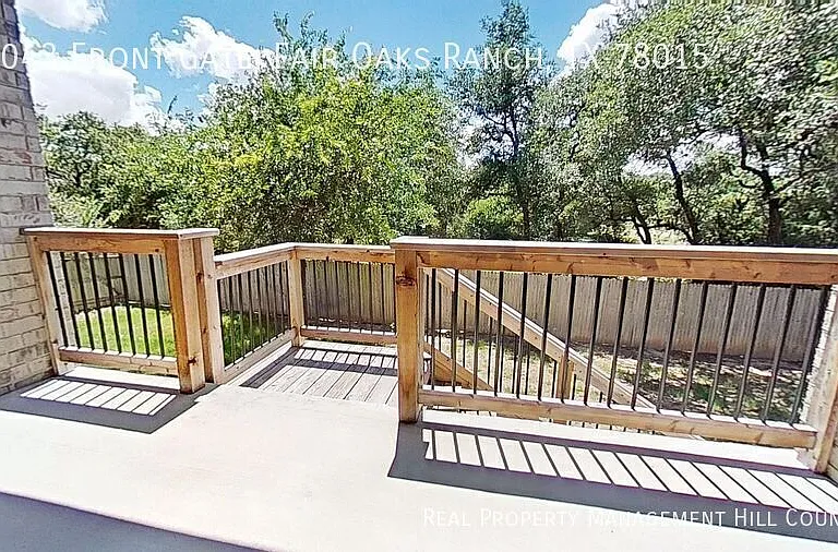 29043 Front Gate — Photo 17
