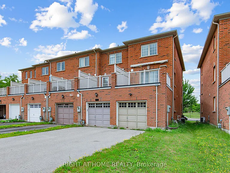 2628 Bur Oak Ave — Photo 38