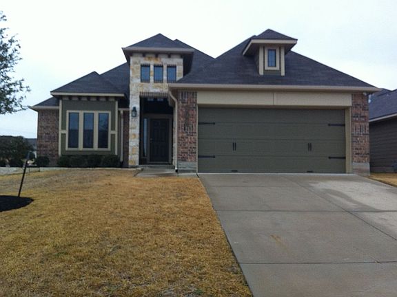 2nd image of 218 Simi Dr