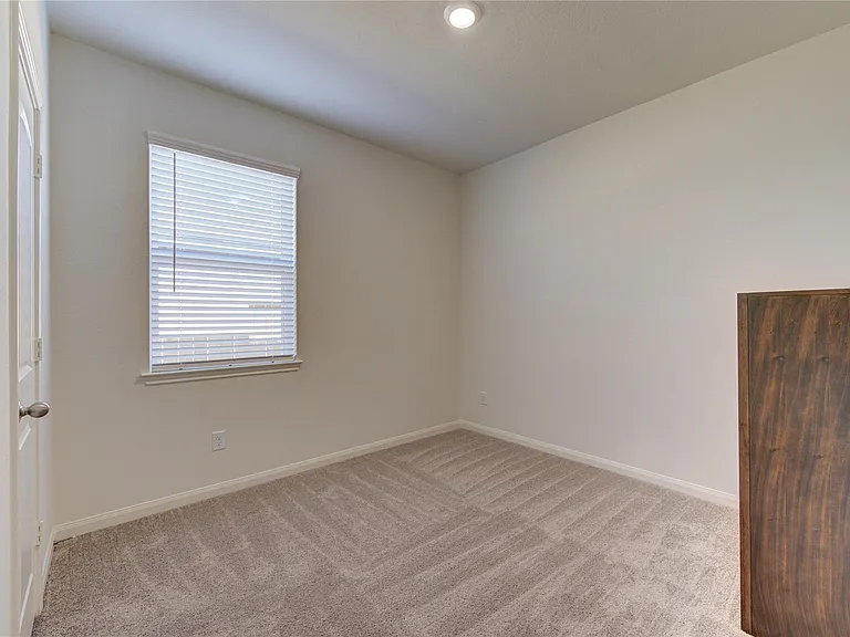 10702 Millet Ct — Photo 29