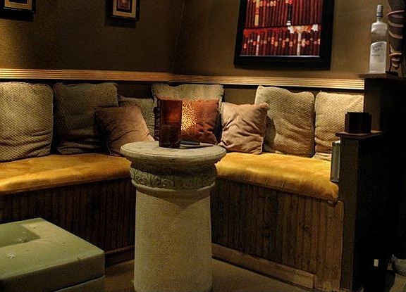 Bar Lounge
