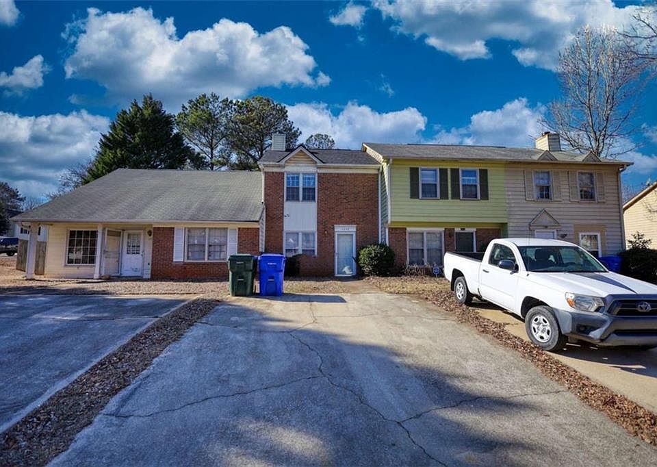 1st image of 1696 Winchester Way SE