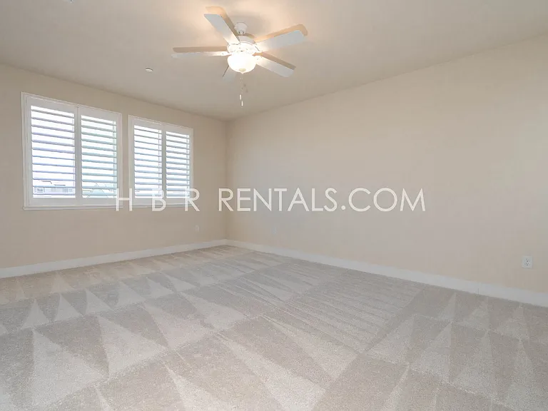 2534 Ottawa Ave — Photo 20