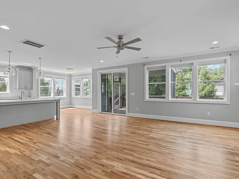 5008 Centerbud Pl — Photo 37