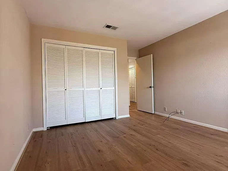 2829 Timmons Ln #176 — Photo 12