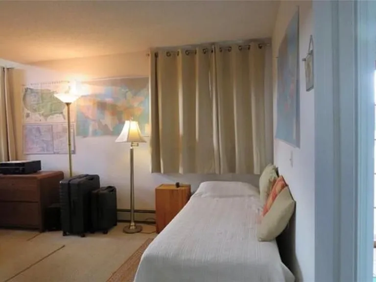 48 Bellevue Ave — Photo 10