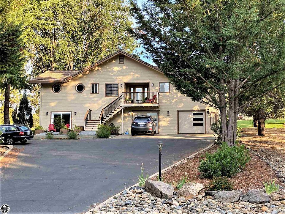 1st image of 19990 Pleasantview Dr #168