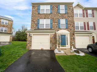4554 Par Ct, Center Valley, PA 18034