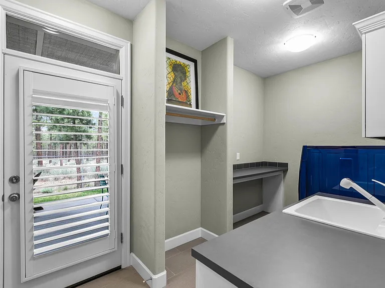 19178 Park Commons Dr — Photo 18