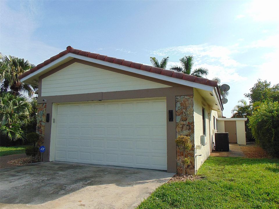 1st image of 595 E River Drive