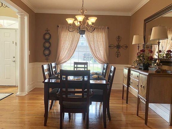 4th image of 2633 Ashgate Dr