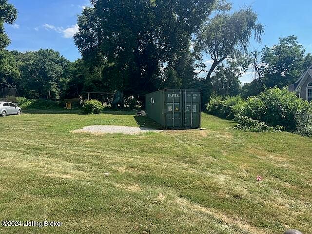 2nd image of 113 Payne Ave