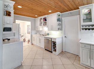 2530 Sun Up Ln, Lake Worth, FL 33462
