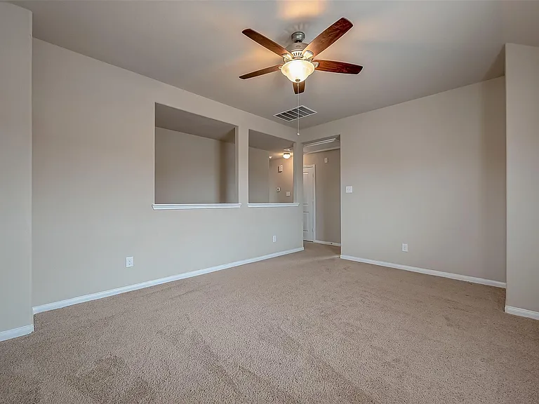 17219 Quiet Song Ct — Photo 35