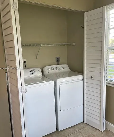 11160 SW 11th Pl #11160 — Photo 19