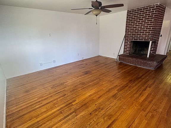 3rd image of 853 Merlin Dr #1