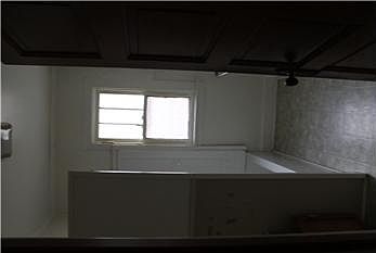 5th image of 1430 Erie Ave