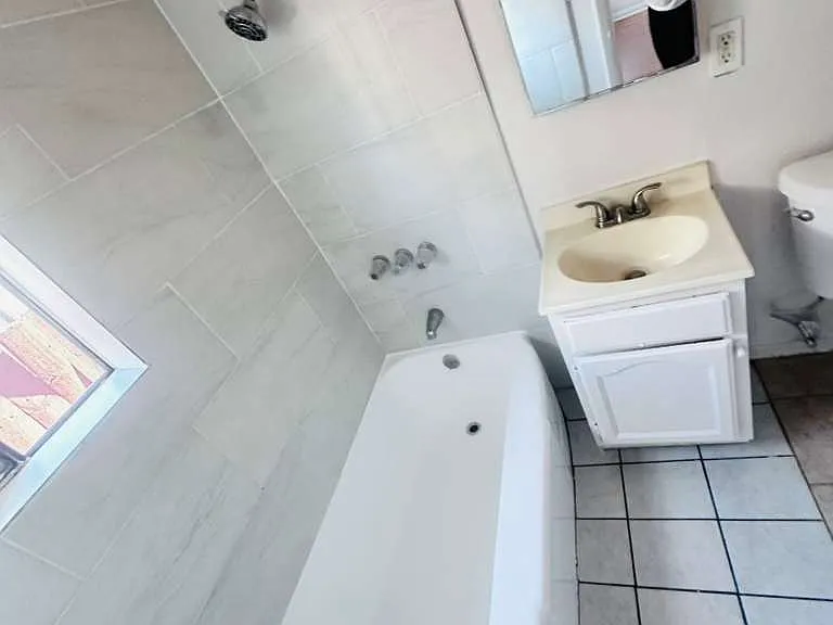1868 Locust Ave #2 — Photo 6