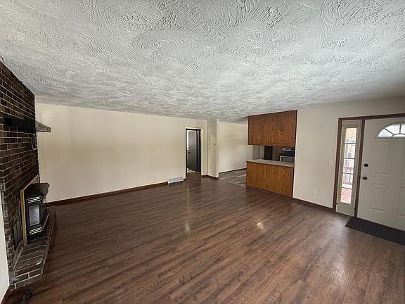 5th image of 613 S Litchfield Ave