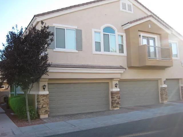 8799 Horizon Wind Ave — Photo 1