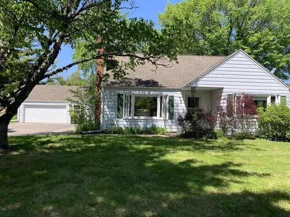 8613 North 60th STREET, Brown Deer, WI 53223