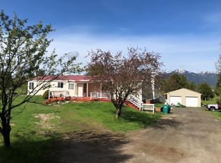 11069 Twin View Rd, Cascade, ID 83611