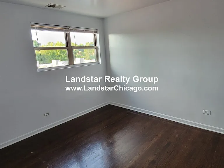 2534 W Fitch Ave #3 — Photo 9