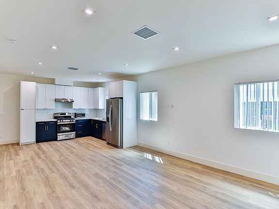 4th image of 5536 Lexington Ave APT 3