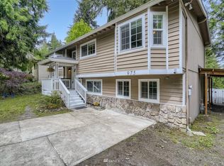 975 Wildwood Blvd SW #B, Issaquah, WA 98027
