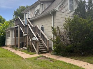 829 Kearney St, Manhattan, KS 66502