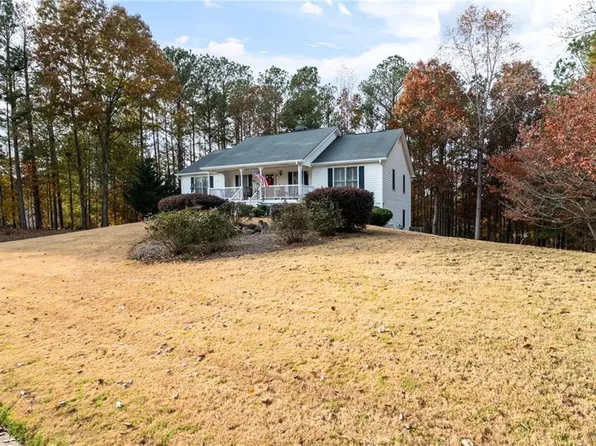 112 Laurel Way, Douglasville, GA 30134